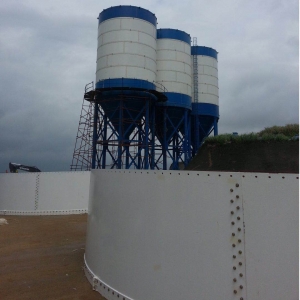 Batching plant silos